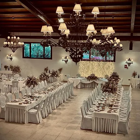 Xarahiz Hotel 4*