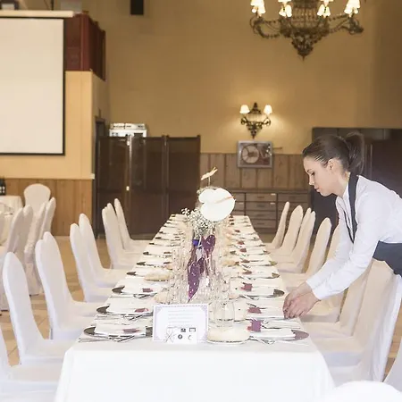 Hotel Xarahiz Jaraiz de la Vera